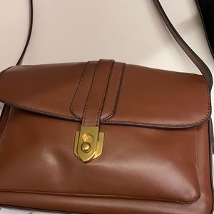 Cross body hand bag